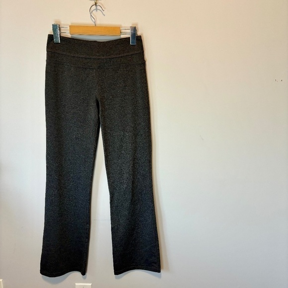 Roots, Women's High Rise, Boot-Cut, Charcoal Grey Activewear Leggings, SZ SM - Picture 1 of 6